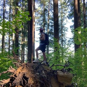 Meet your Posher, Ethan